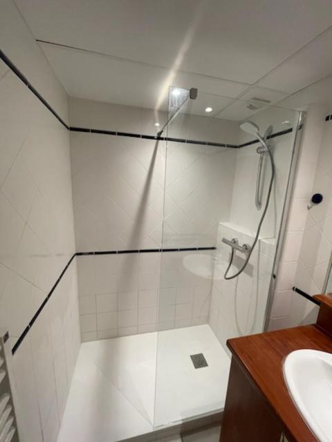Appartement Les Pieds Dans L'Eau Batz-sur-Mer Exterior foto